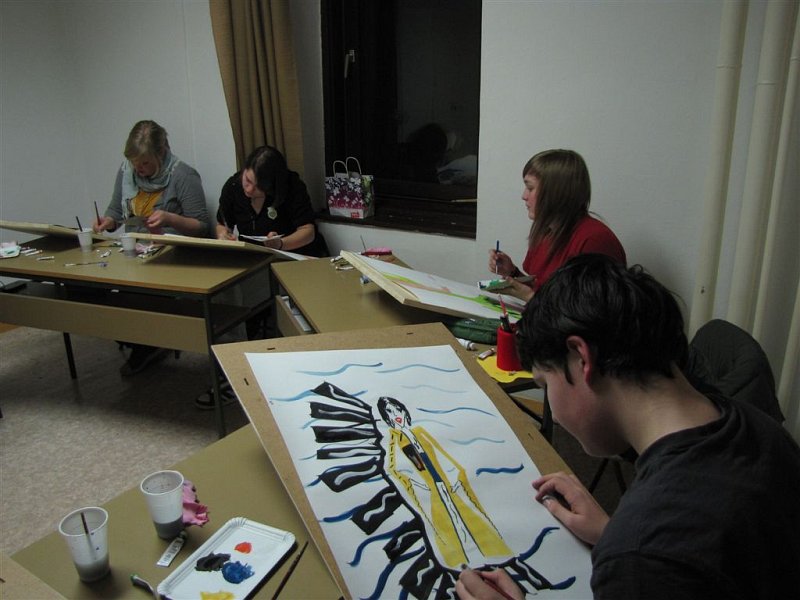  Teaj modnega risanja in oblikovanja, Jasna orevi, februar 2010