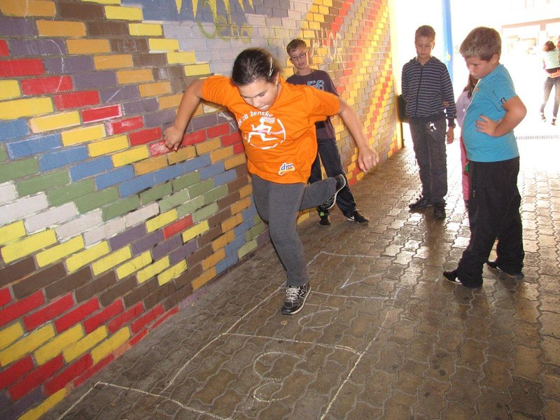 VESELA SREDA - spretnostne, zabavne in ustvarjalne igre za osnovnoolce, Mladinska toka Center II, 5. september 2012